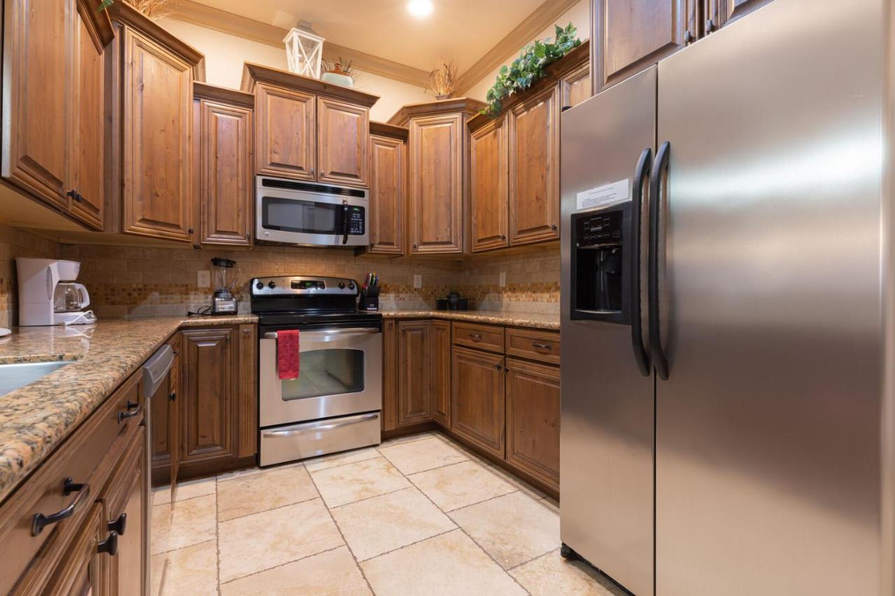 D5-Coral Springs Poolside-Ground Floor 3-Bedroom Hillside View Hurricane Chambre photo